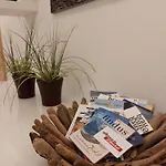 Haag سخليترس